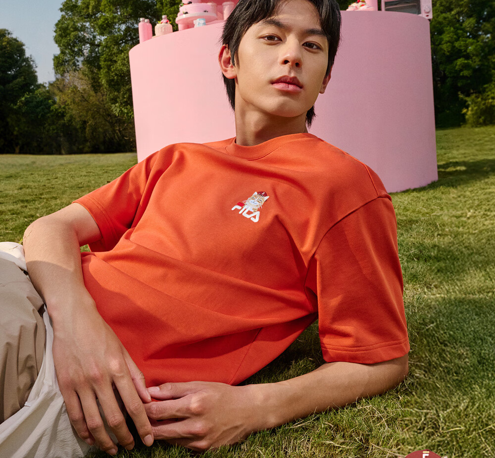 FILA Official 2026 Summer Couple Short Sleeve T-Shirt Casual Loose Fit Cotton Cat Knit Tee 22