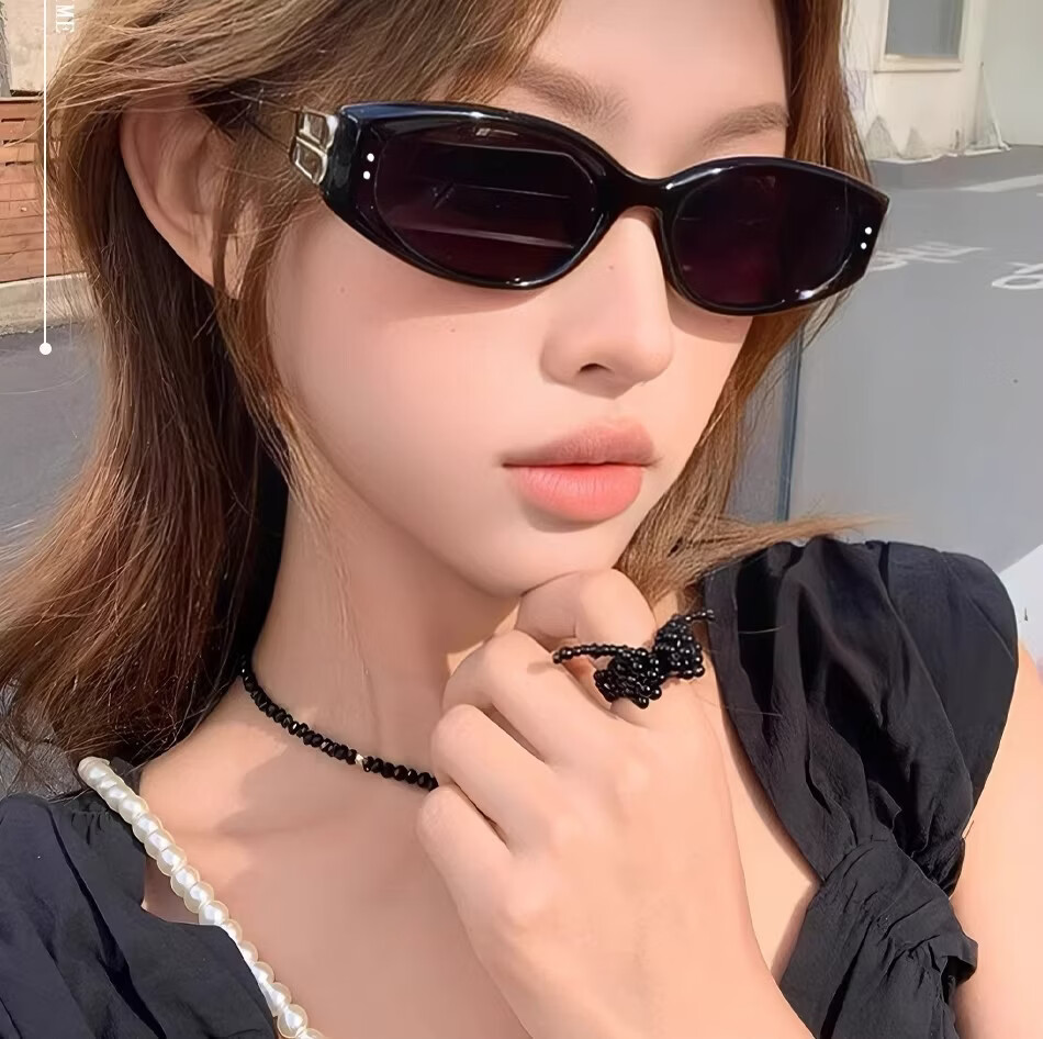 Boshide Polarized Vintage Cat Eye Sunglasses High-End Slimming Square Round Face Black Frame Gold Temples 8