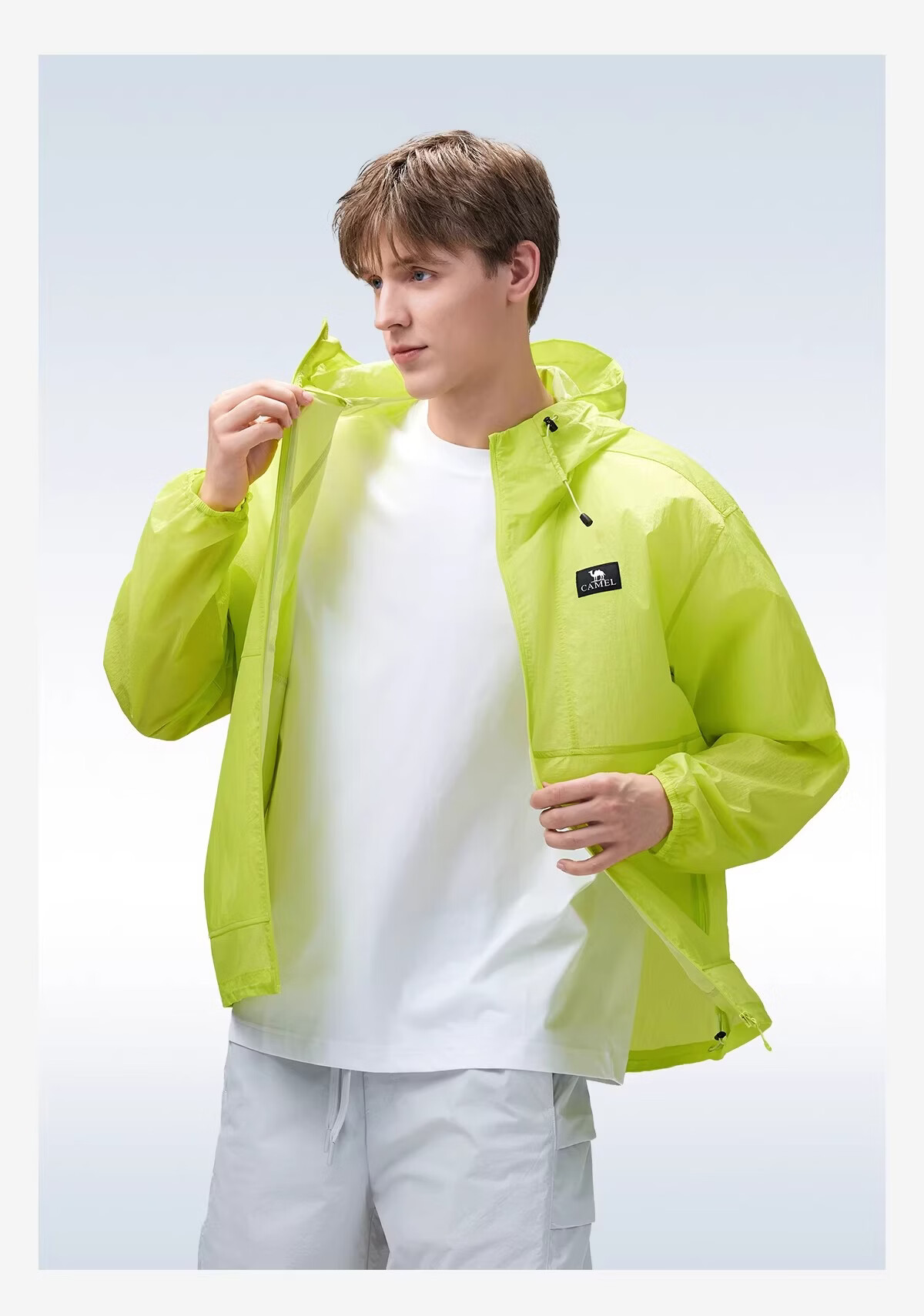 CAMEL Dilireba Edition Muguang Air Outdoor Mountain Style Lightweight Breathable Sun Protection Jacket 22