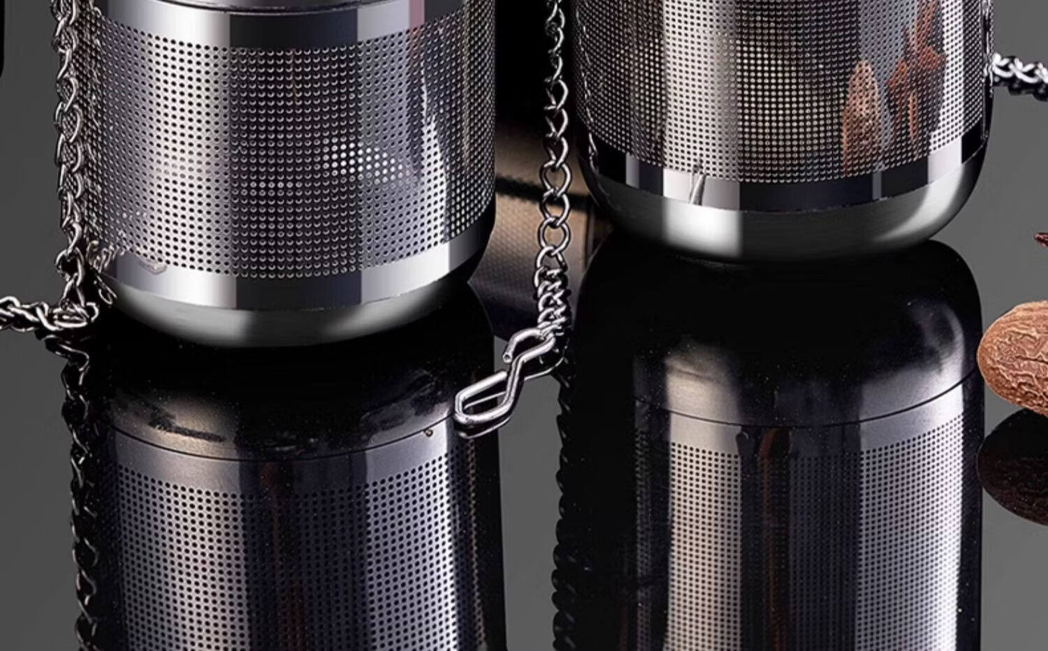 Mengtin 304 Stainless Steel Tea Infuser Tea Storage Spice Ball Stew Seasoning Box Marinade Basket Tea Leaf Filter Ball Tea Strainer Brewing Ball 1