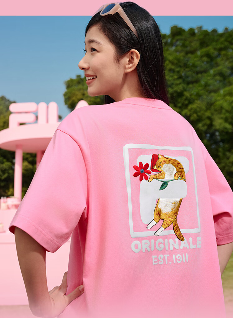 FILA Official Couple's Knitted Short Sleeve Shirt 2026 Summer Fashion Casual Unisex Loose Cat Embroidery T-Shirt 12