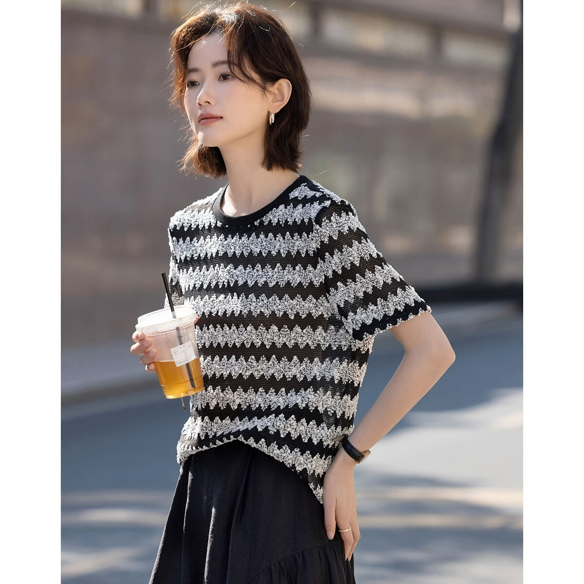 Demana Comfortable Stretch Summer Retro Colorblock Striped Round Neck Slimming T-Shirt for Women High-End Feel