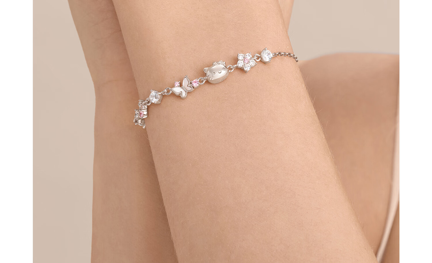 Chao Se Hui Sanrio Hello Kitty Butterfly Bracelet for Girls Children's Birthday Gift Luxury Gift for Girls 6223 9