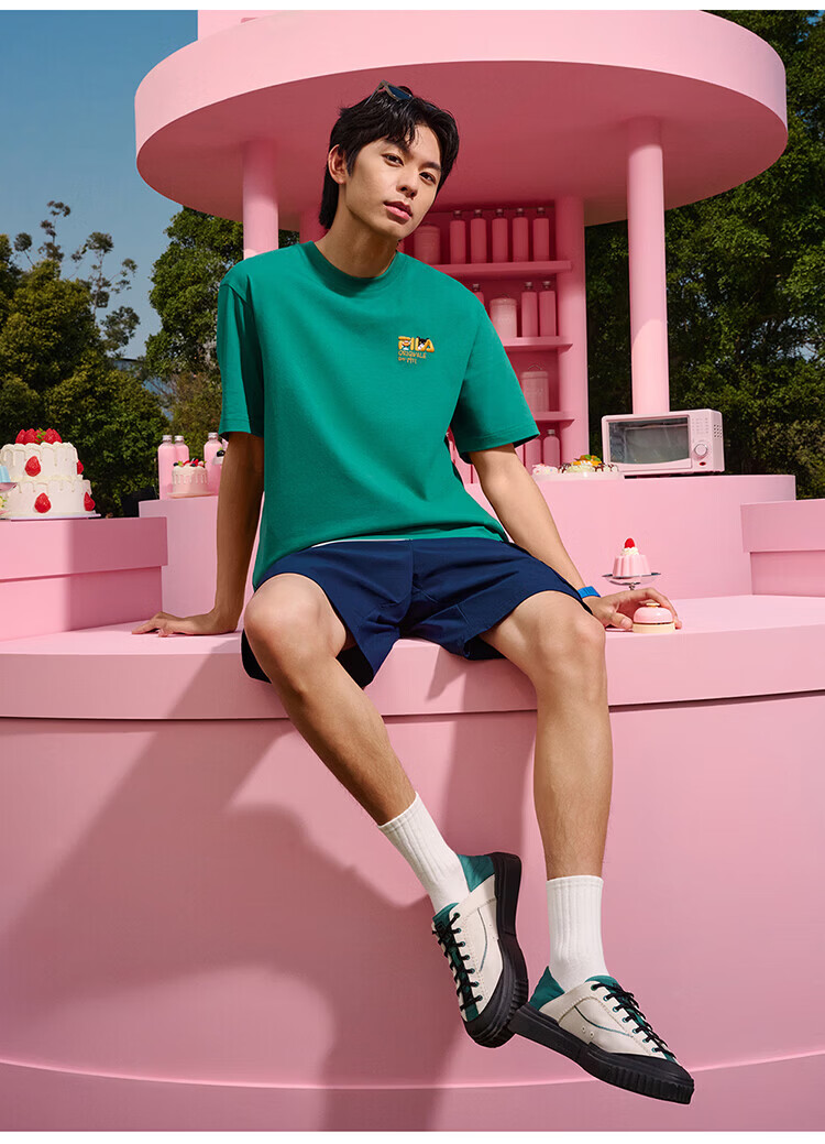 FILA Official Couple's Knitted Short Sleeve Shirt 2026 Summer Fashion Casual Unisex Loose Cat Embroidery T-Shirt 39
