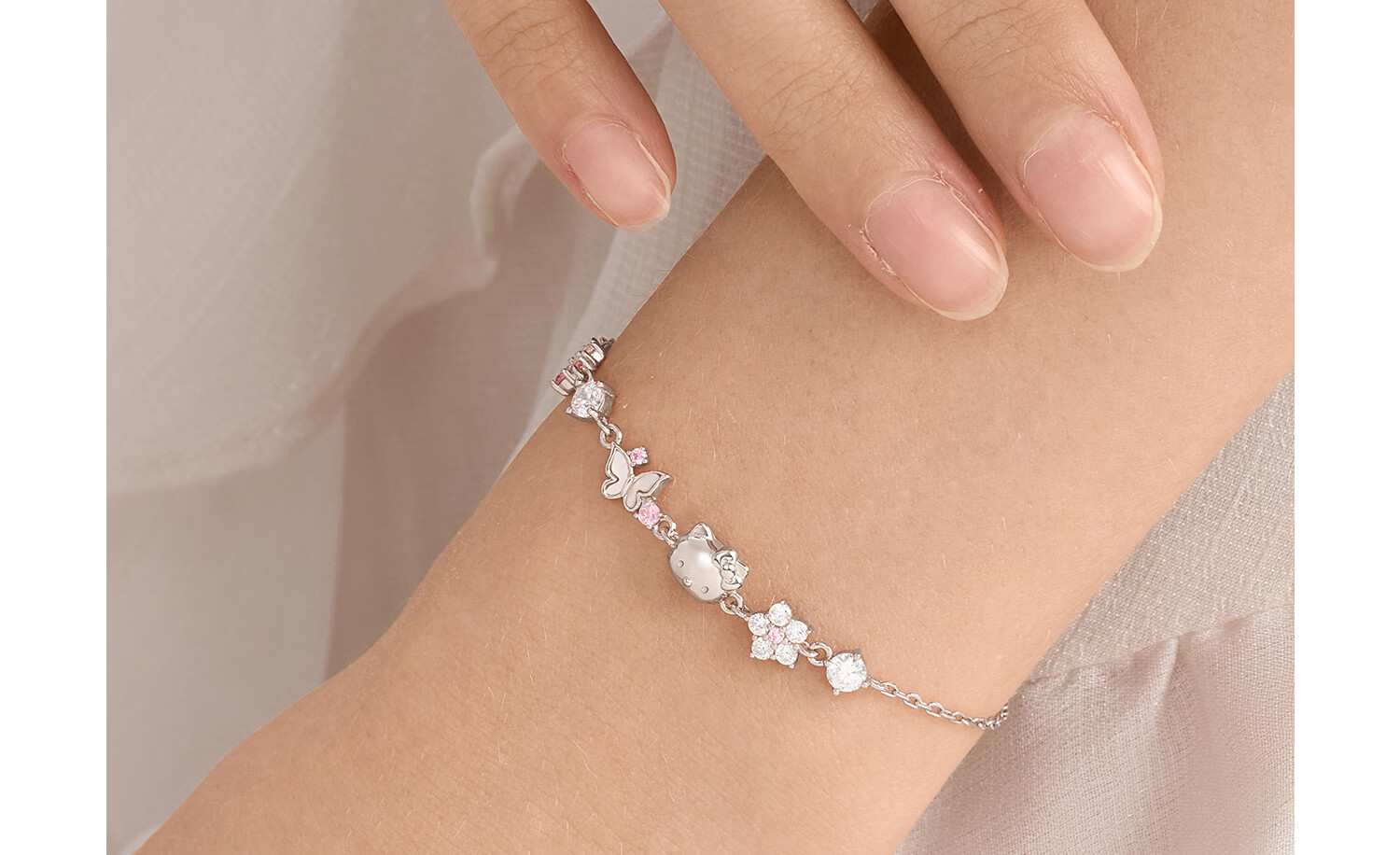 Chao Se Hui Sanrio Hello Kitty Butterfly Bracelet for Girls Children's Birthday Gift Luxury Gift for Girls 6223 13