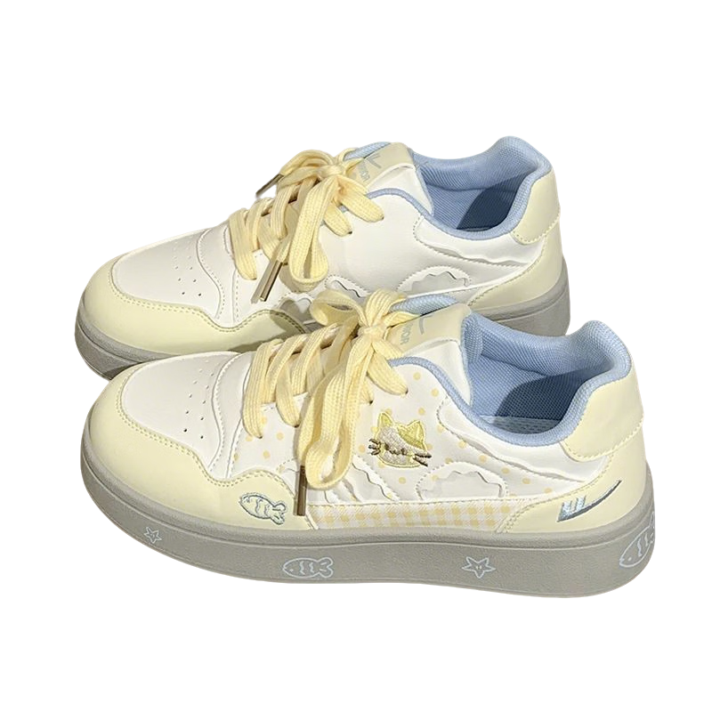 Warrior Cute Cat Canvas Shoes for Women 2026 Spring Autumn New Versatile Lightweight Casual Breathable Thick-Soled White Sneakers for Female Students