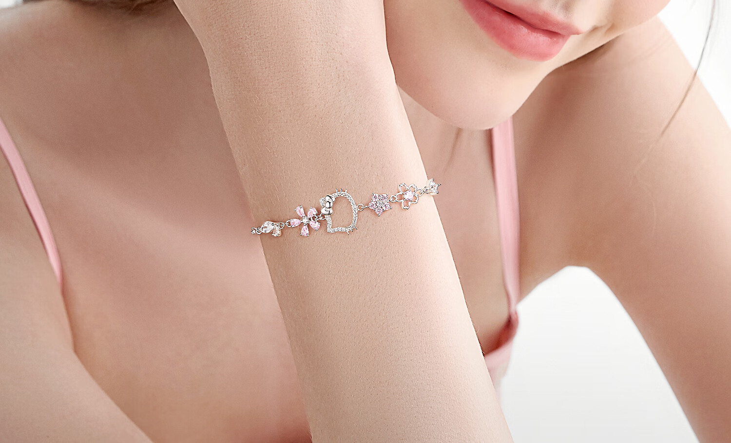 ChaoSeHui Hello Kitty Peach Blossom Fate Girls Children's Bracelet Birthday Gift for Girls Friendship Bracelet 6106 3