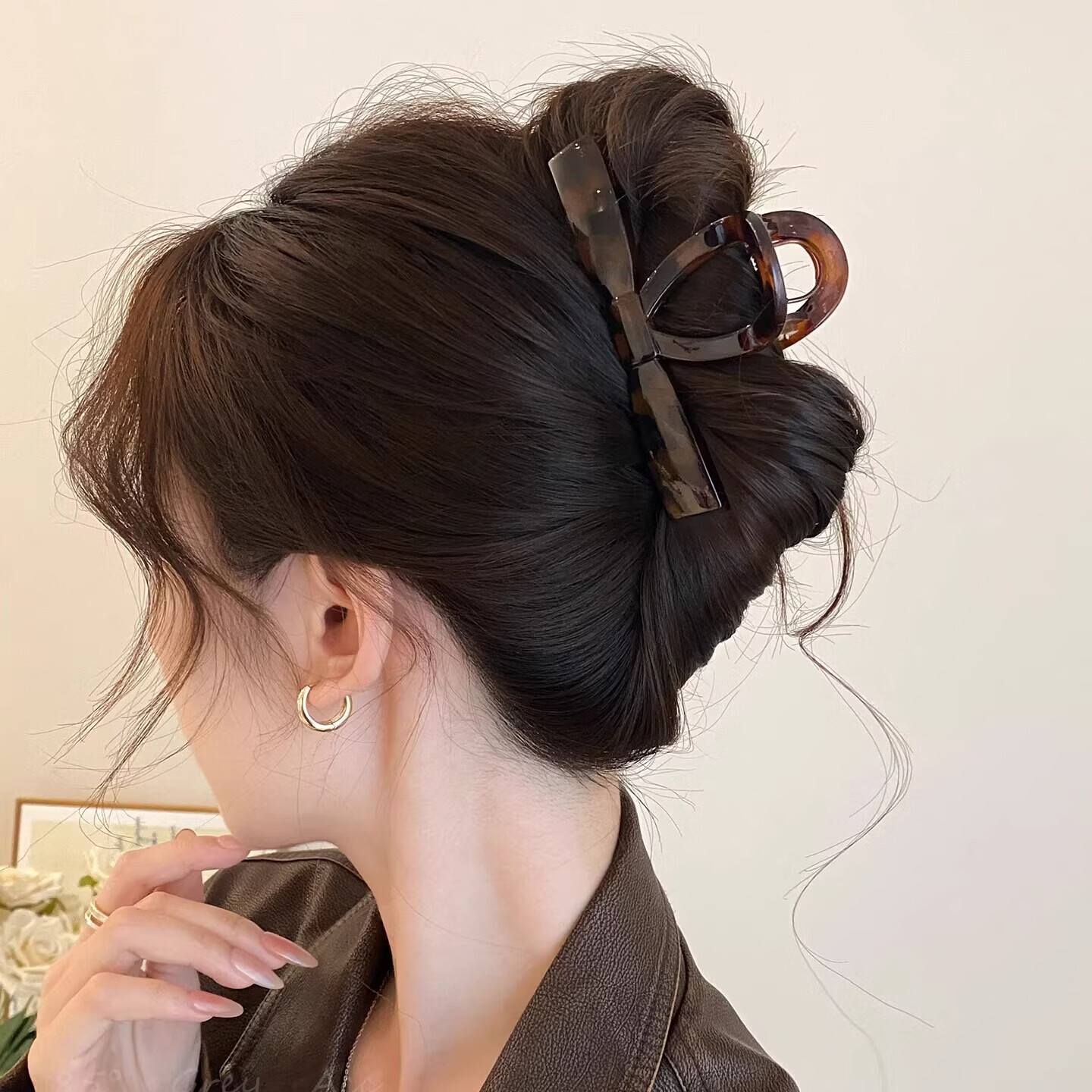 Jinglei High-Quality Large Butterfly Bow Hair Claw Shark Clip for Women, Premium Back of Head Hair Clip 2026, Suitable for Thick Hair