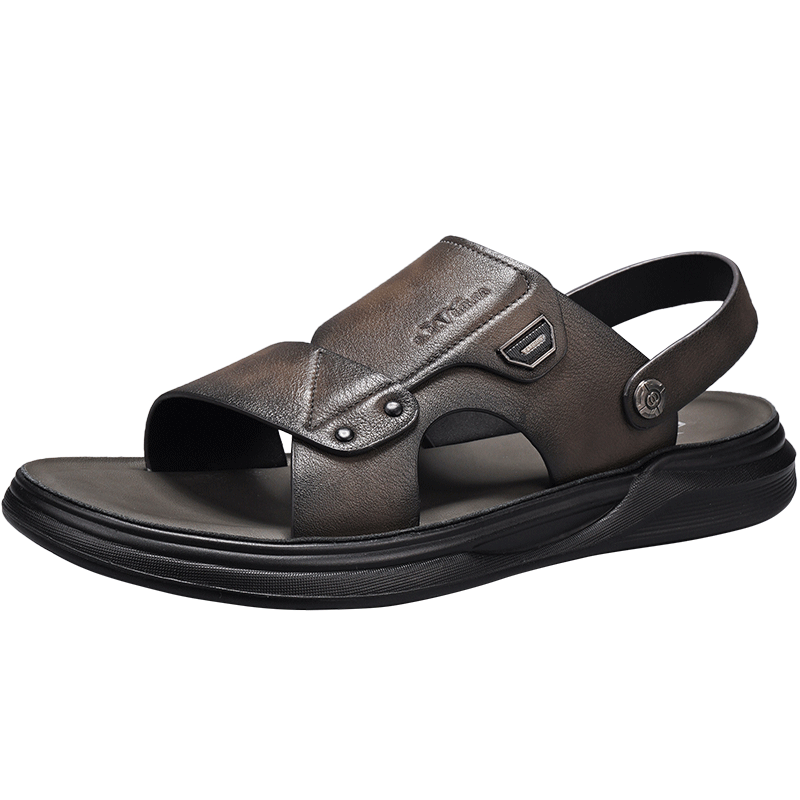 Bull Family Men's Leather Summer Sandals New Soft Sole Beach Shoes Casual Dual-Purpose Slippers Versatile Dad Shoes