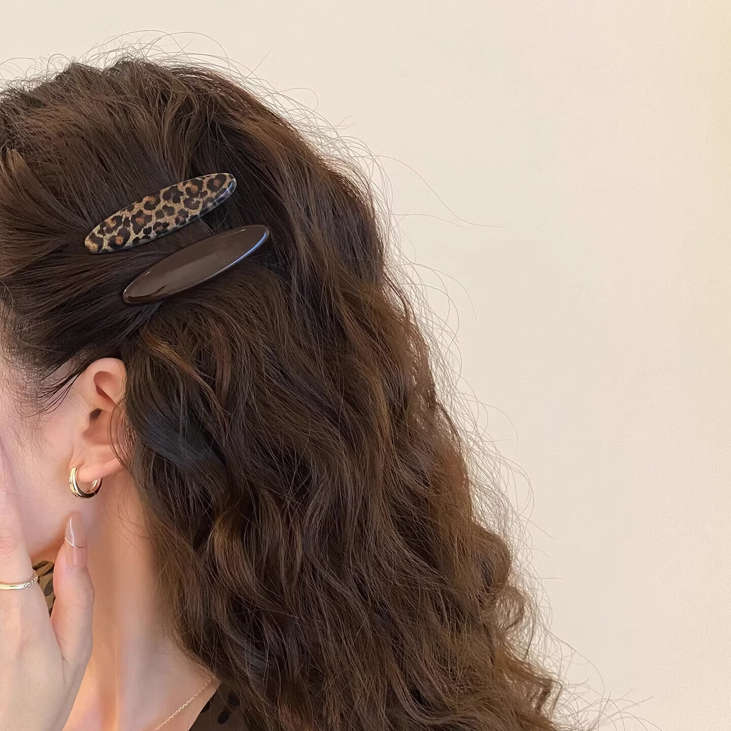 Jinglei Brown Leopard Print Hair Clip for Women Front Side Clip Straight Hairpin 2026 New High-End Bangs Hair Accessory