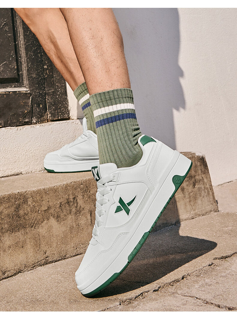 Xtep Liubai Men's Sports Sneakers Casual Breathable Lightweight Soft Elastic White Shoes for Spring and Summer 15