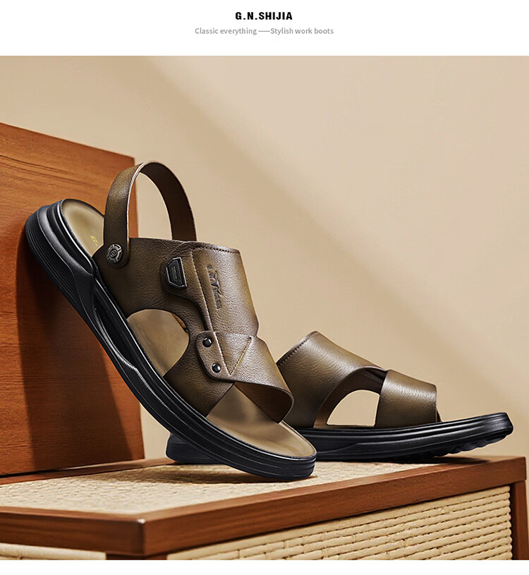 Bull Family Men's Leather Summer Sandals New Soft Sole Beach Shoes Casual Dual-Purpose Slippers Versatile Dad Shoes 22