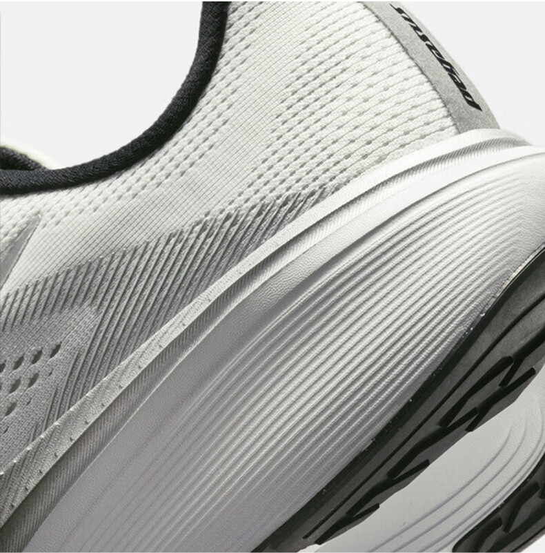 NIKE Men's Running Shoes PEGASUS 42 Pegasus 42 Running Shoes 26 New Model II7210-100 White Size 41 5