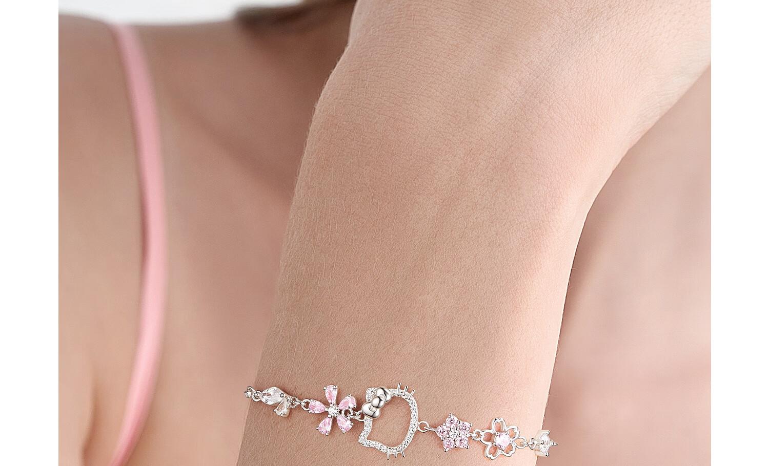 ChaoSeHui Hello Kitty Peach Blossom Fate Girls Children's Bracelet Birthday Gift for Girls Friendship Bracelet 6106 9