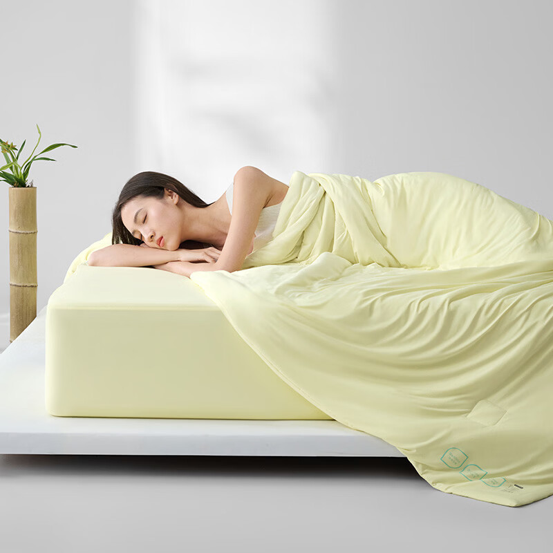 JD Jingzao Infit Comfortable Sleep Summer Quilt Bamboo Fiber Class A Machine Washable Cooling Air Conditioning Quilt Green 1.5x2m