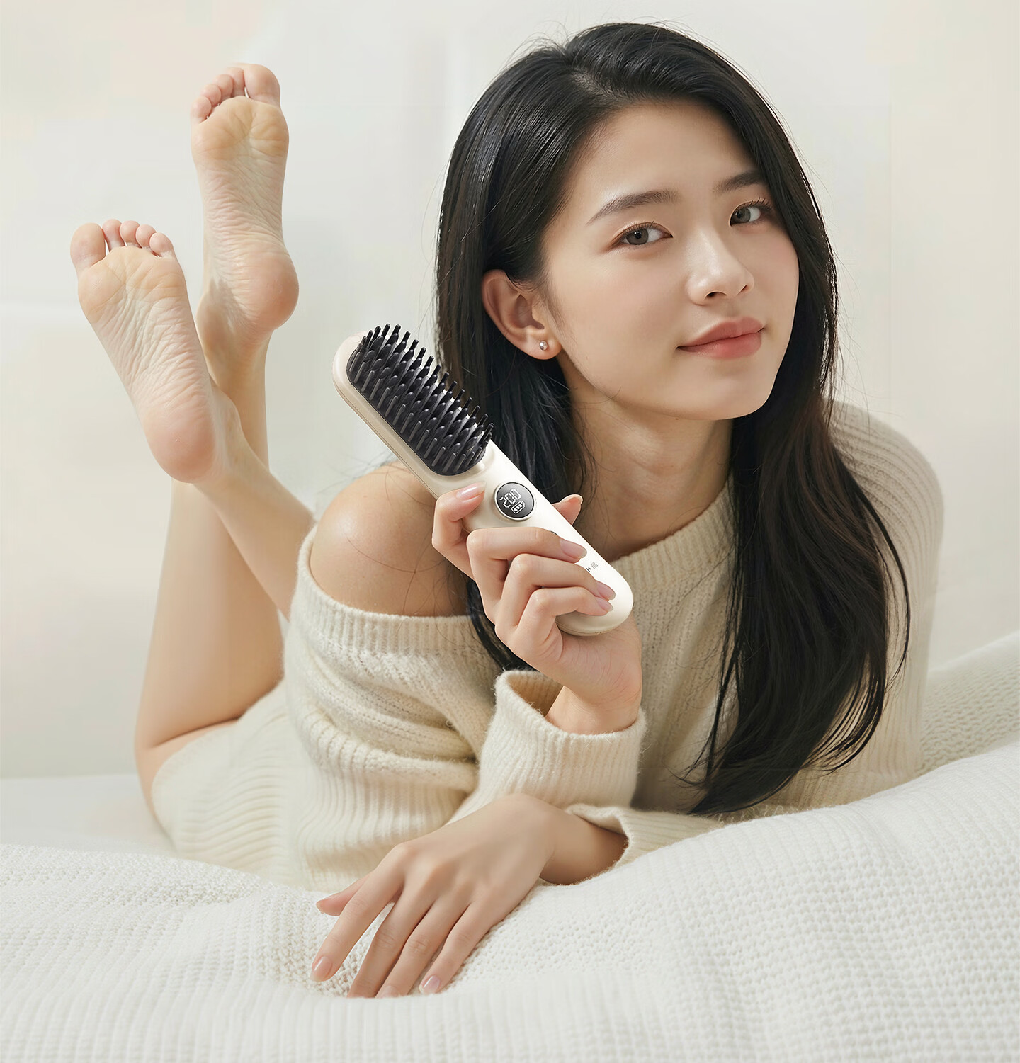 Bear Wireless Ionic Hair Straightening Brush Temperature Control Long Battery Life Smooth Hair High Volume Hair Care Anti-Frizz Portable Straightener Gift for Girlfriend 31