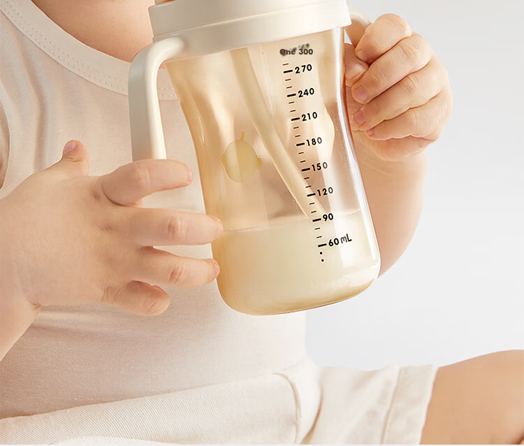 Babycare Flower Bud Cup, Breast-Like Drinking Cup for Babies And Children, with Straw, Anti-Choking Design, Suitable for 6 Months And Older 3