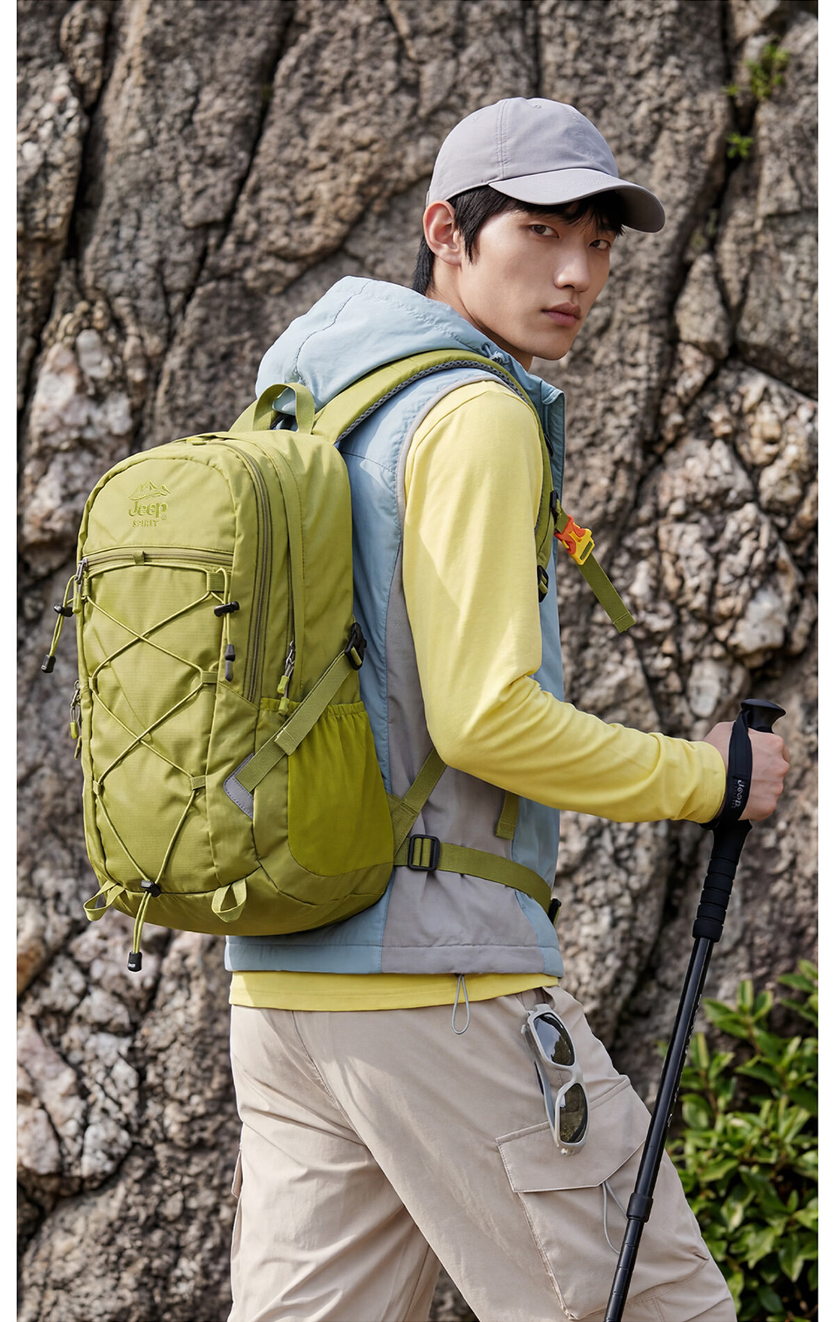 JEEP SPIRIT Outdoor Hiking Mountaineering Backpack Large Capacity Waterproof Camping Lightweight Travel Bag for Men and Women 24