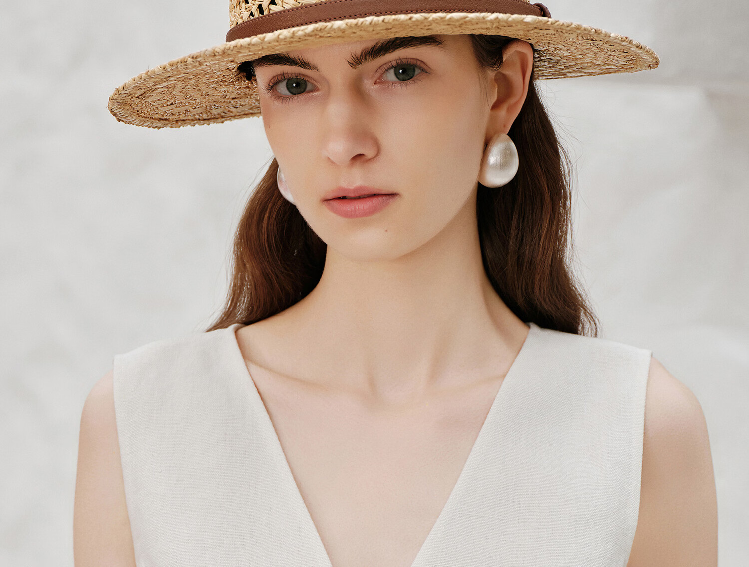 FANCET Hand-Crocheted Raffia Flat Top Summer Women's Hollow Breathable Straw Hat British Vintage High Crown Sun Hat 14