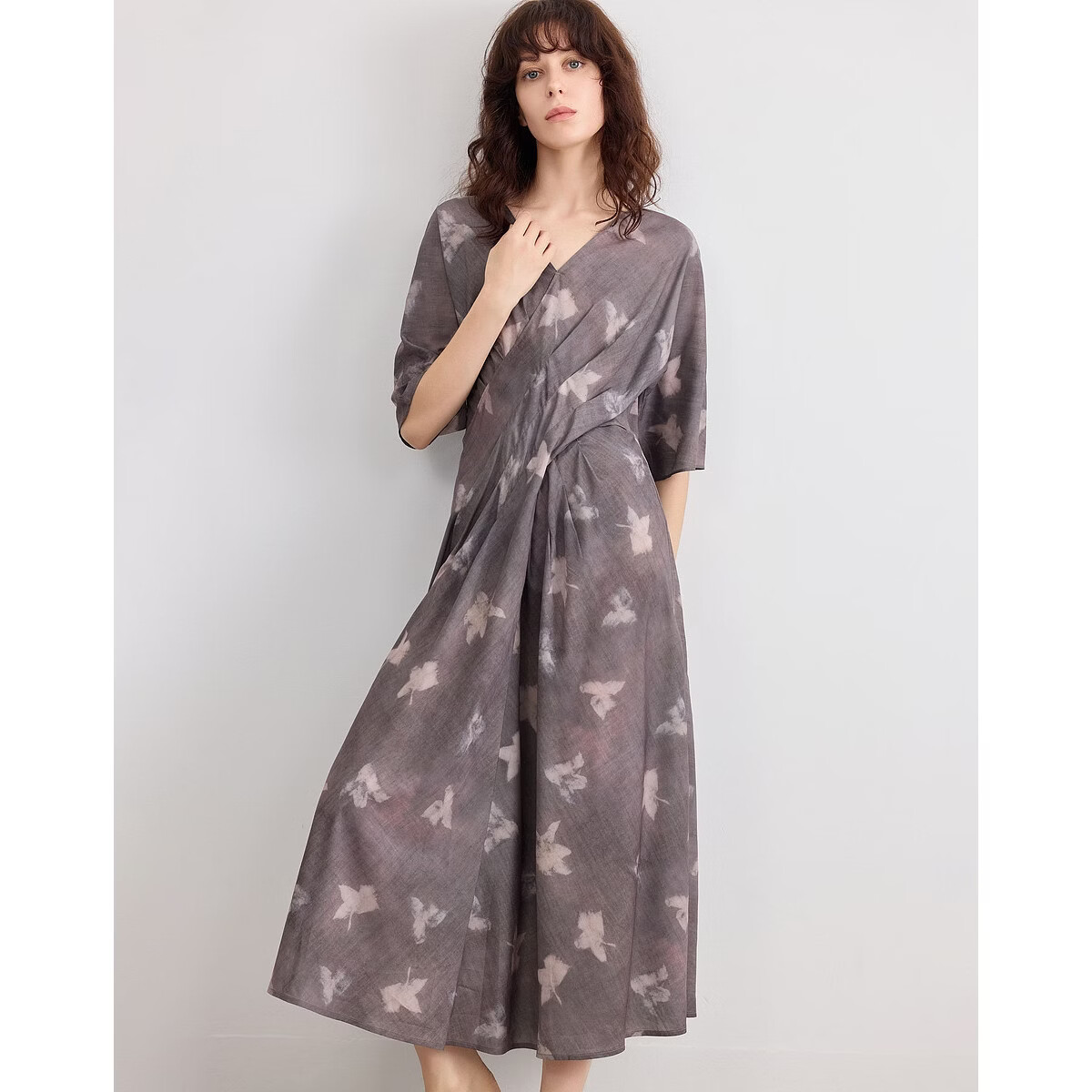 Demana Romantic Supreme Summer Vintage Floral V-Neck Waist-Defined Lightweight Flowing A-Line Mid-Length Dress for Women