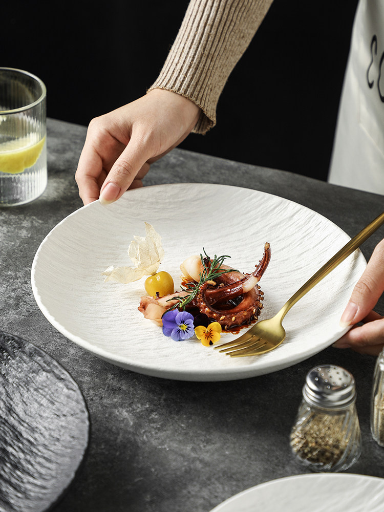 Chuanqi Ceramic Dinner Plates 8-inch 2pcs (Black + White) Japanese Style Steak Plate Fruit Plate Large Flat Plate Rock Texture 13