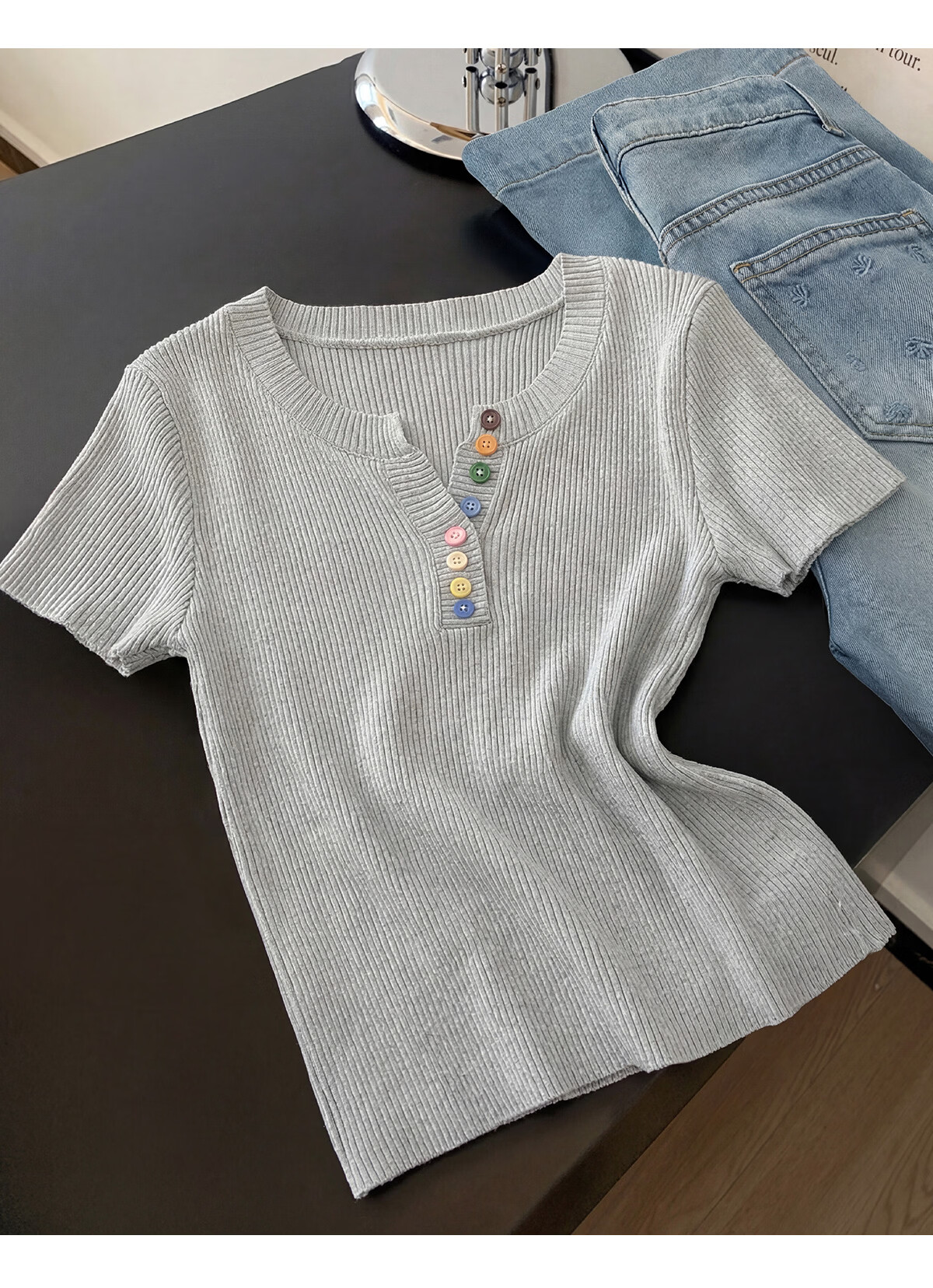 Cypress V-Neck Knitwear 2026 Summer New Women's Fresh Artistic Design Pullover Short Sleeve Top 3