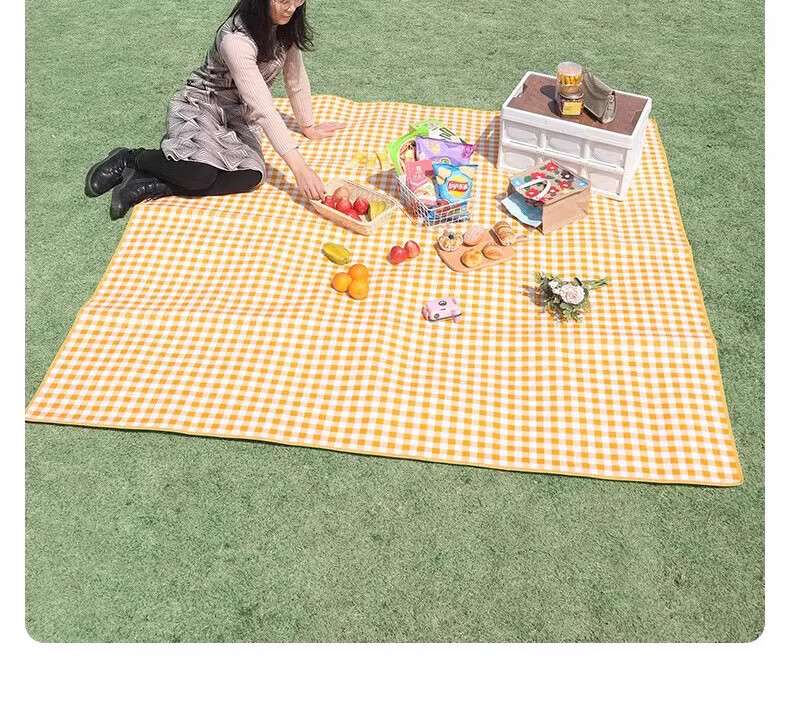 Letide Picnic Mat Aluminum Foil Thickened Camping Mat Moisture-Proof Ground Mat Outdoor Picnic Blanket Lawn Mat Tent Mat 14