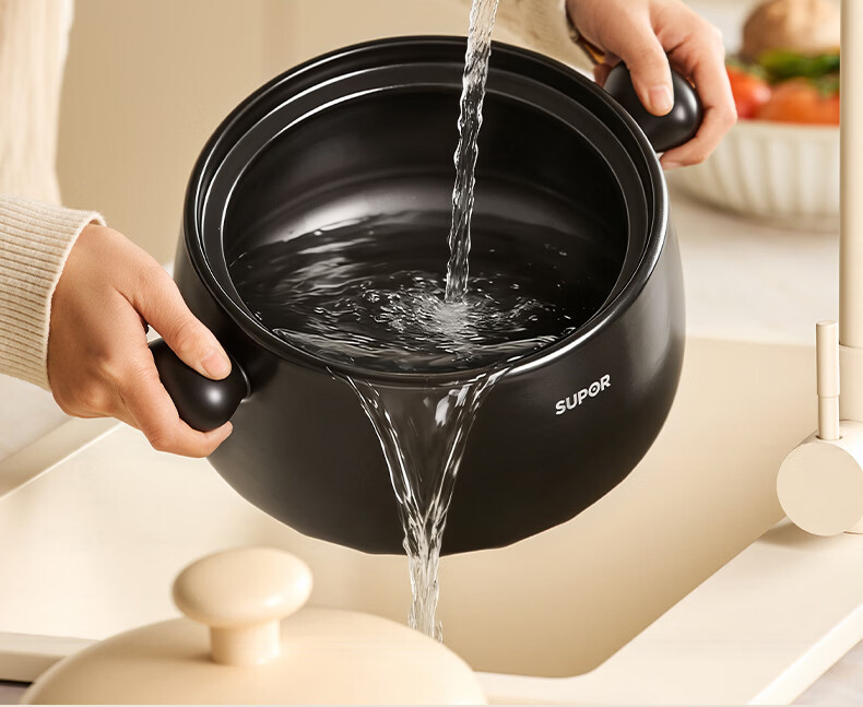 SUPOR Ceramic Casserole Pot for Soup And Stewing, New Health Pot, 4.5L Capacity, Heat-Resistant And Crack-Resistant 17