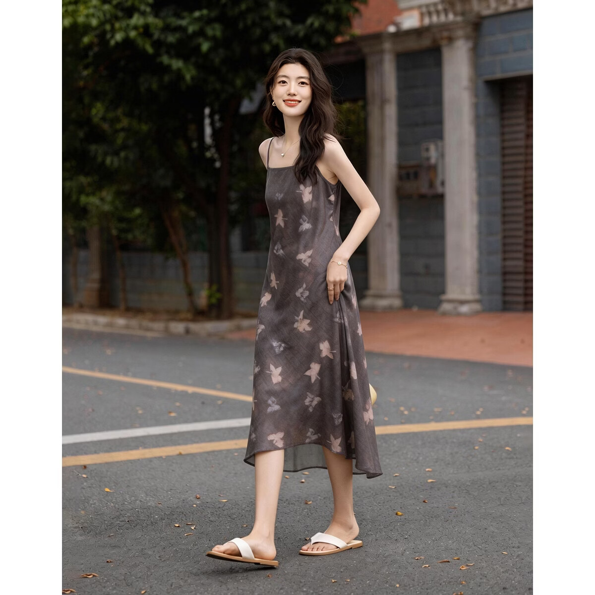 Demana Romantic Supreme Summer Elegant Floral A-Line Slim Lightweight Flowing Spaghetti Strap Mid-Length Dress for Women