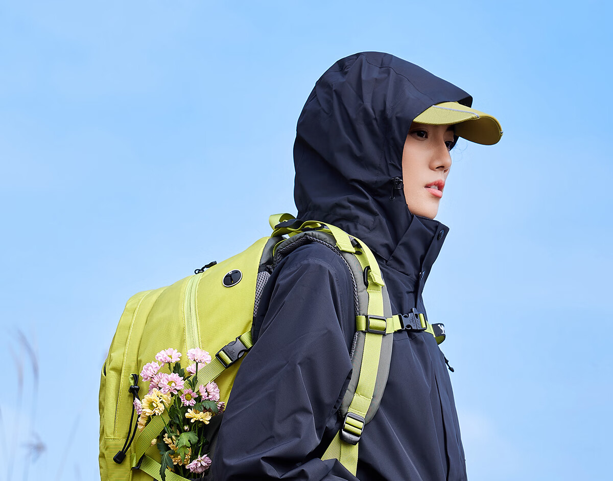 CAMEL Outdoor Hiking Backpack Waterproof Sports Backpack for Men and Women Travel Trekking Mountaineering Bag 2S04001A Advanced Gray 29