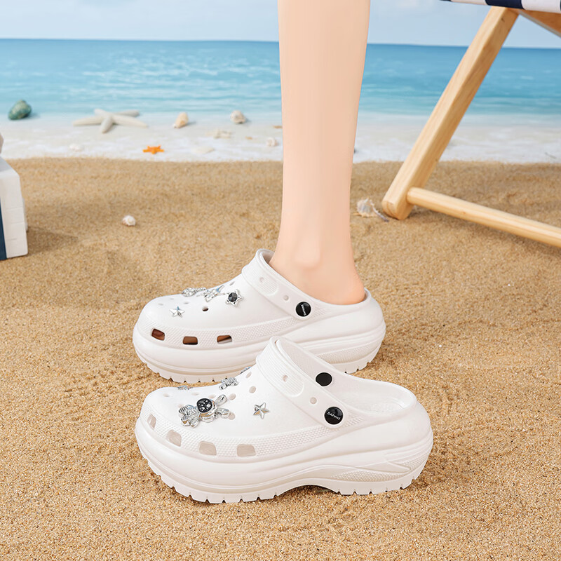 DAPHNE Women's Cloud Hole Shoes 2026 New Summer Soft Sole Thick Sole Height Increasing Casual Sandals