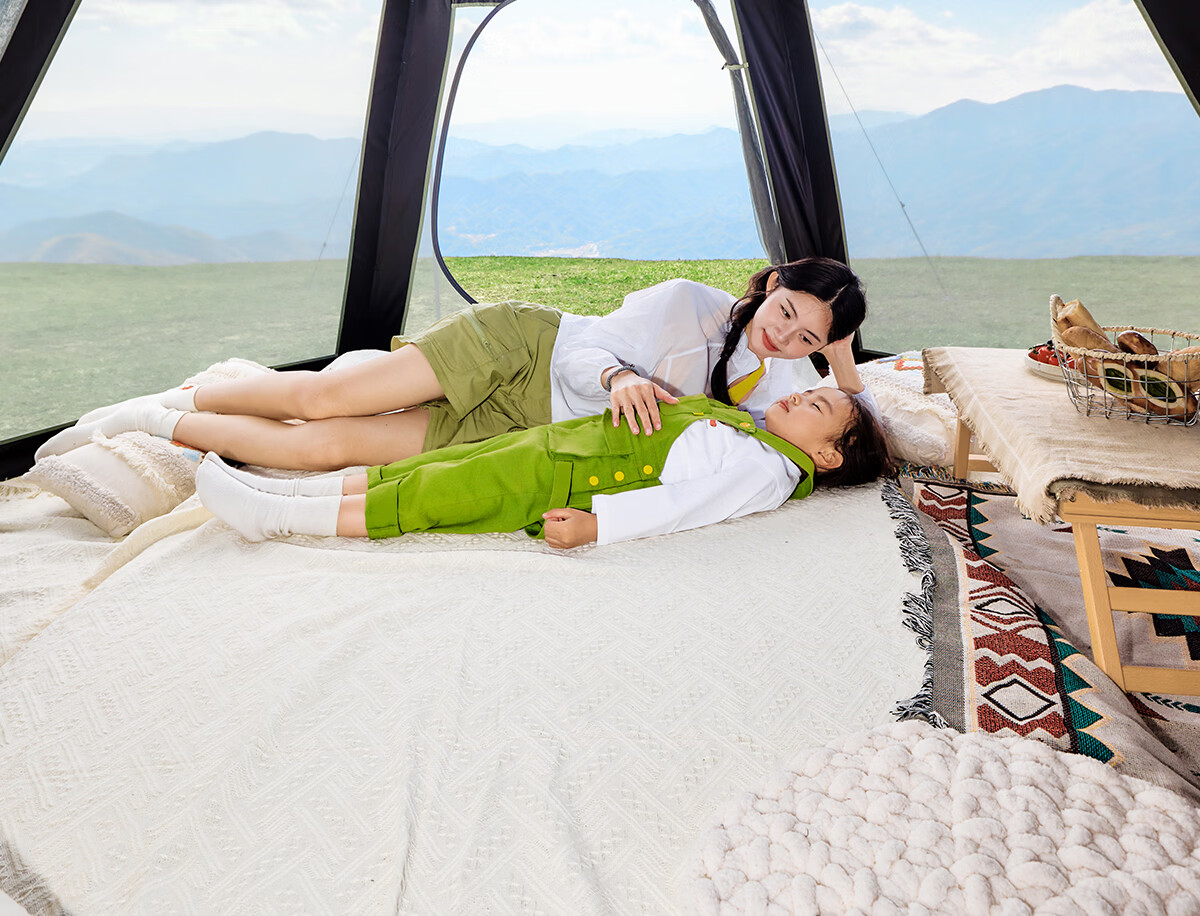 Camel Hug Goose Hexagonal Blackout Tent Portable Foldable Outdoor Camping Kids Picnic Gear 4012 Pearl White 40