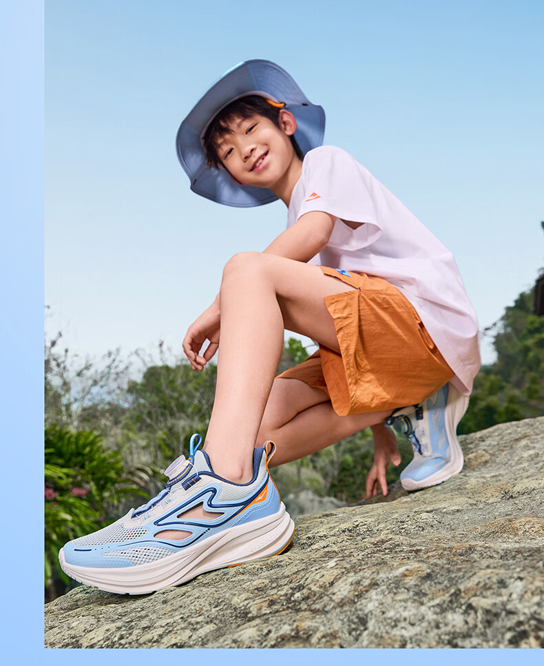 ERKE Kids Summer Sandals Boys and Girls Non-Slip Beach Frame Shoes Microcrystalline White/Silver Size 38 13