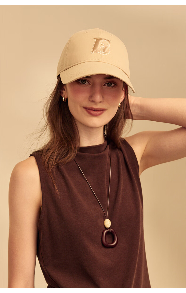 ELLE Oversized Baseball Cap Women Fashion Embroidered Duckbill Hat Outdoor Sun Protection Unisex 25