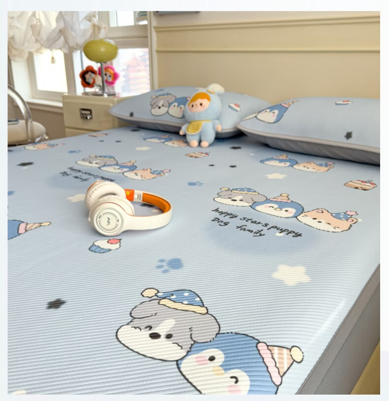 WITCEMEY Ice Silk Cooling Mat 1.5m x 2m Summer Washable Machine Washable A-Class Baby Bed Sheet Soft Cooling Mat Three-Piece Set 11