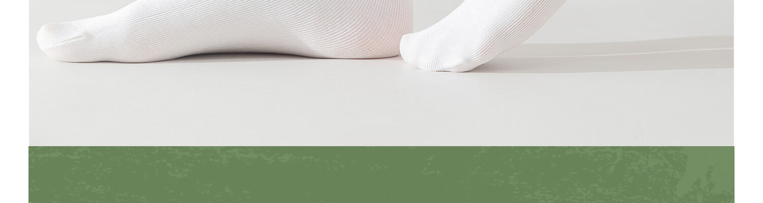 Guxu Disposable Socks Summer Thin Ice Silk Socks Women Travel Daily Use Mid-Calf Cotton Socks Black and White 103