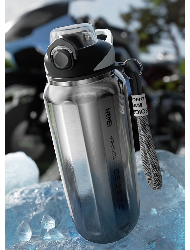 NRMEi Insulated Large Capacity 316 Stainless Steel Sports Water Bottle with Straw for Boys Teens 12-18 Years Outdoor 2