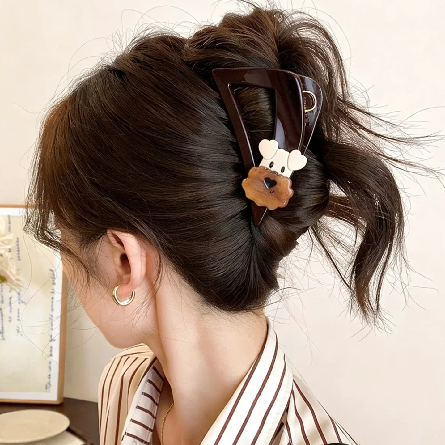 Ida Cartoon Dog Hair Claw Clip Large Size for Thick Hair 2026 New Premium Shark Clip for Back of Head