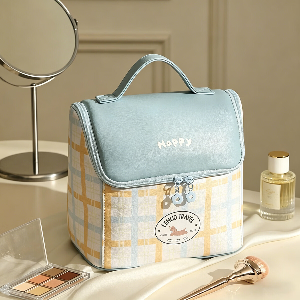 Right Away Large Capacity Makeup Bag for Women 2026 New High-Value Travel Portable Skincare Toiletry Organizer Pouch with Compartments