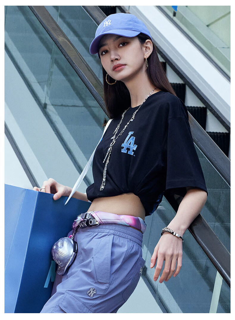 MLB Unisex Short Sleeve Starlight Back Label Cooling T-Shirt Casual Sports Tee 3ATST0163-50WHS-XL 7