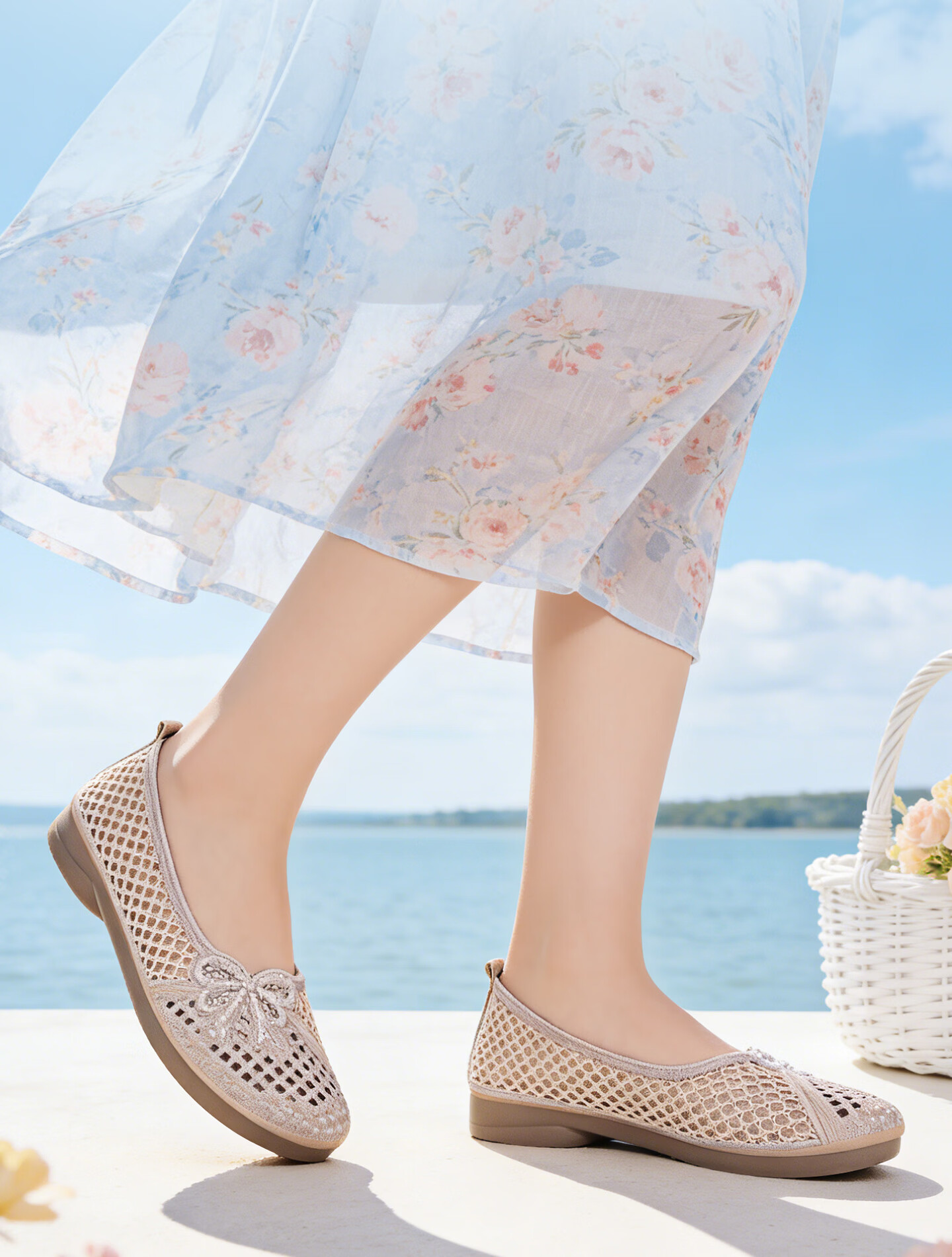 BUSHEYUAN Mesh Slip-On Beaded Embroidered Lazy Shoes Breathable Mom Shoes Old Beijing Cloth Shoes Women 620-6512 Off-White Size 38 8