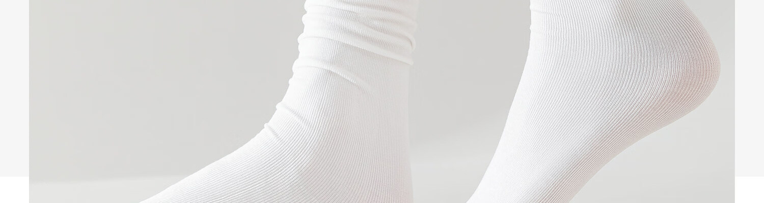 Guxu Disposable Socks Summer Thin Ice Silk Socks Women Travel Daily Use Mid-Calf Cotton Socks Black and White 102