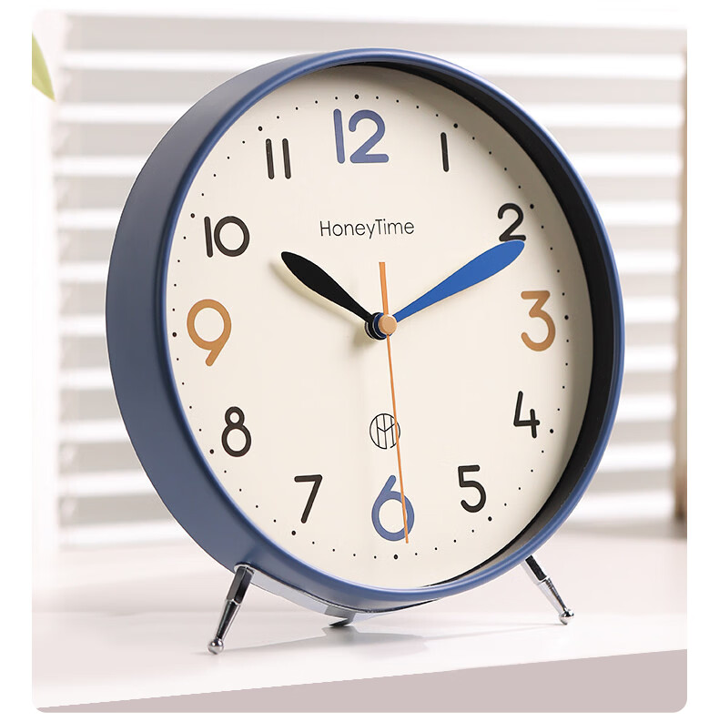 40,000 Kilometers Wall Clock Living Room Silent Quartz Wall Clock Bedroom 10 Inch Yellow 26cm Diameter 9