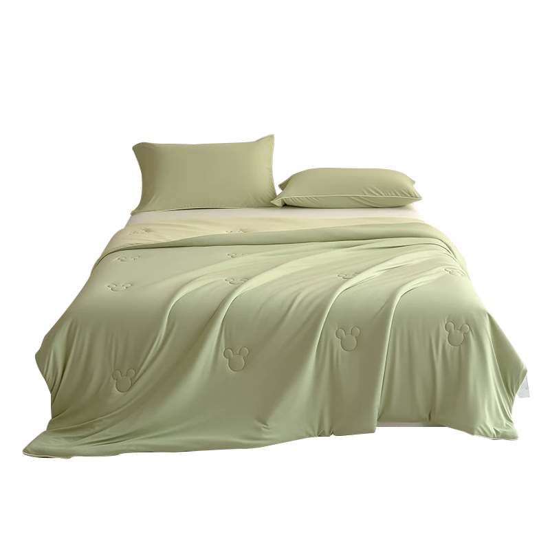 Disney Class A Cooling Silk Air Conditioning Quilt Children's Summer Cooling Quilt 200x230cm Double Ice Silk Summer Quilt Machine Washable Thin Quilt