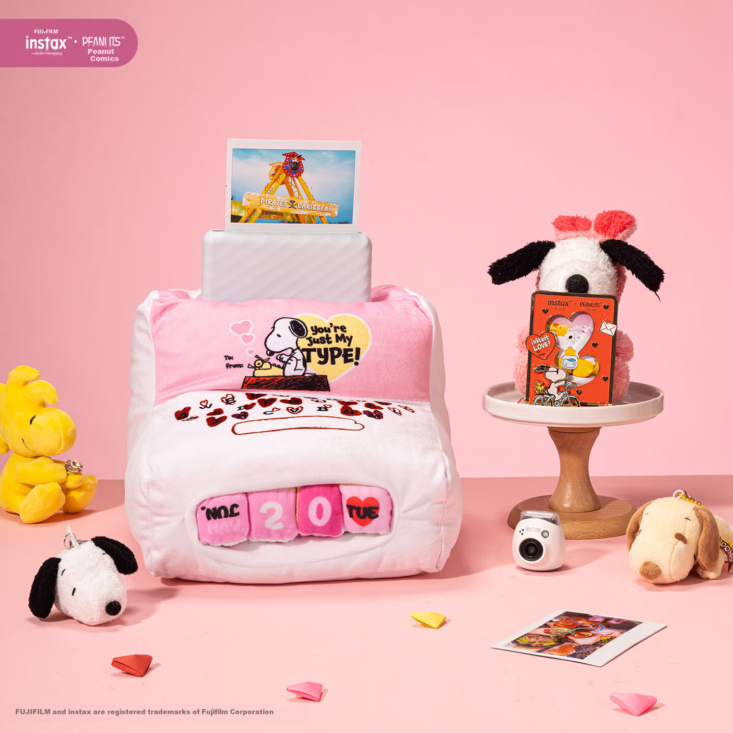 INSTAX Fujifilm instax Snoopy 75th Anniversary Series Love Overflowing Heart-Shaped Photo Paper Gift Box