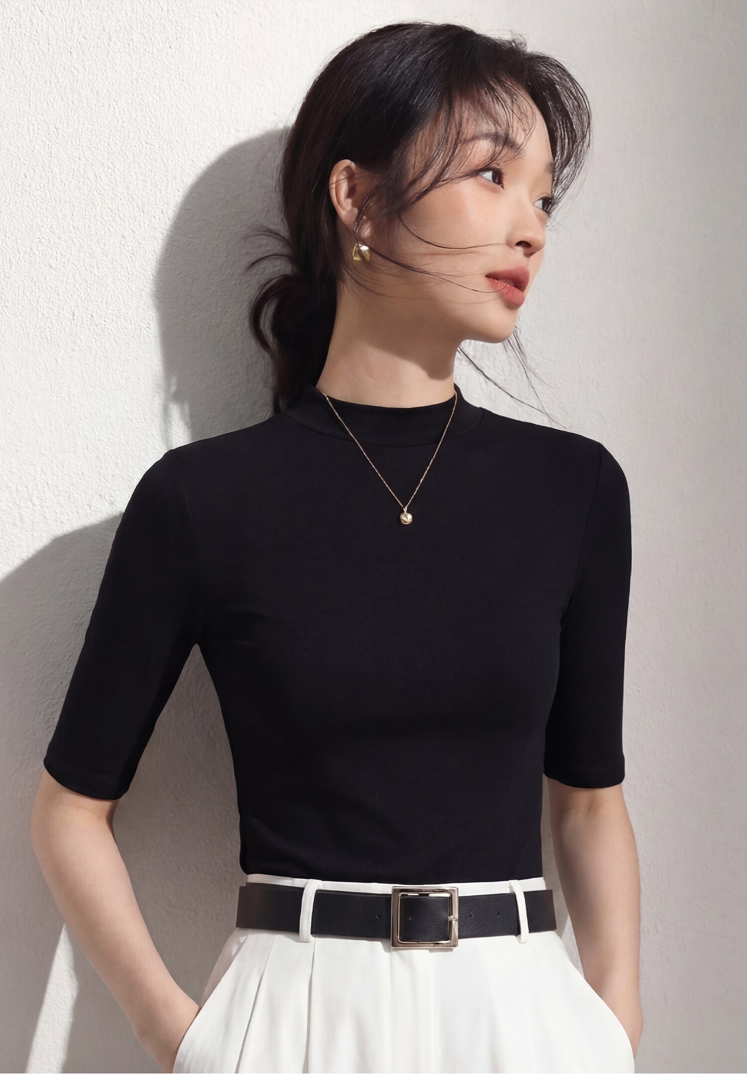 MiiOW [Mulberry Silk] White Mid-Sleeve T-Shirt for Women, 2026 New Spring And Summer Cool Inner Layer, Five-Point Short Sleeve Slim Fit Base Layer 24