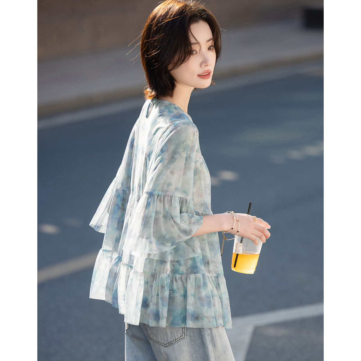 Demana [South of France Time] Summer Romantic Sweet Style Lightweight Mint Leaf Sleeve Printed Loose Slim Shirt for Women High-End Feel