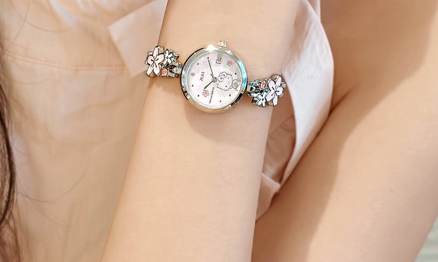 Hello Kitty Sanrio Watch, Small Dial for Middle And High School Students, Light Luxury Niche Bracelet Watch, Cinnamoroll Birthday Gift for Girlfriend 31