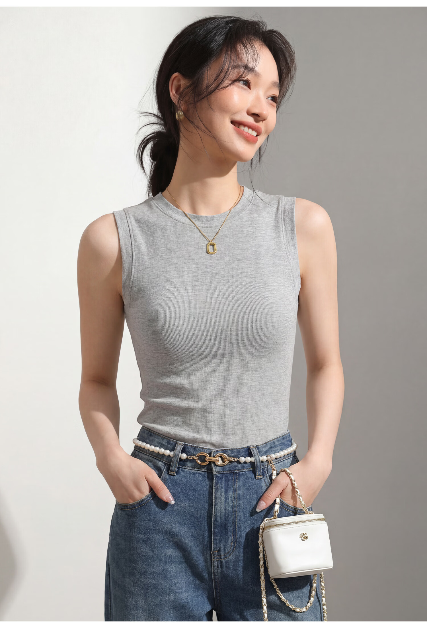 Miiow Wide Shoulder Camisole Vest Women Summer Cool Sleeveless T-Shirt Regular Shoulder Round Neck Base Layer Breast Coverage Slim Fit Versatile Top 21