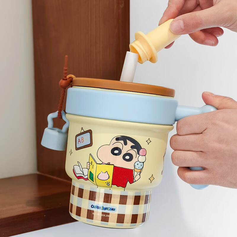 Crayon Shin-chan Girls Stainless Steel Insulated Straw Tumbler Large Capacity Water Bottle